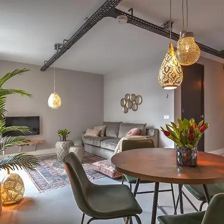 Completely New Apartment, In The Centre Of Daire Bussum